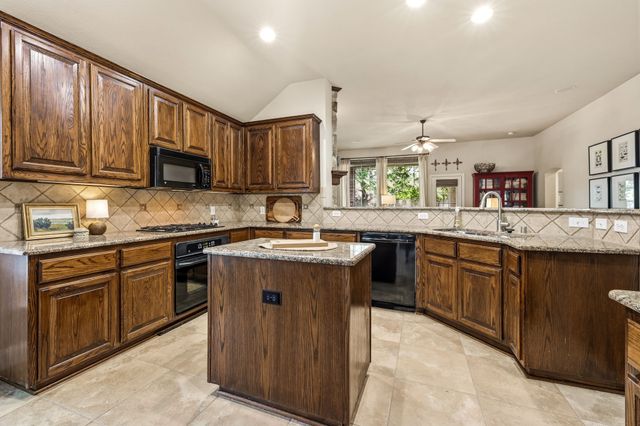 7505 Willowbend Drive, Mckinney, TX 75071
