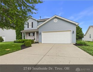 2749 Southside Drive, Troy, OH 45373