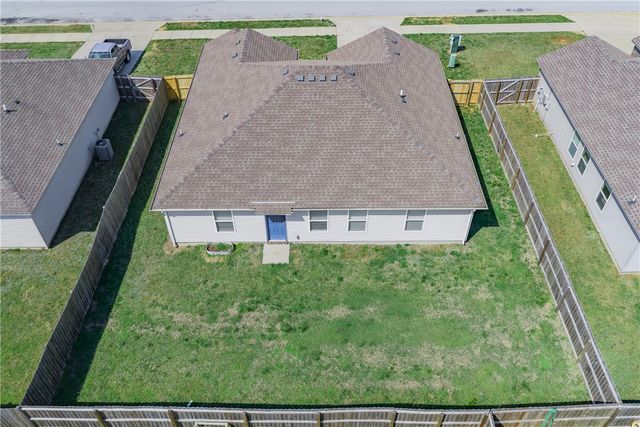 1731 Hermitage Drive, Centerton, AR 72719