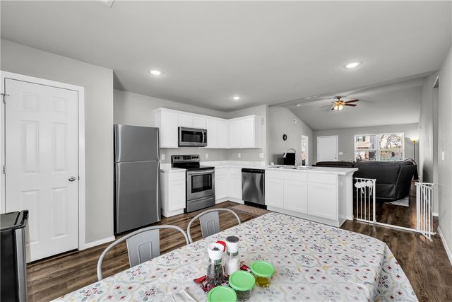 1731 Hermitage Drive, Centerton, AR 72719