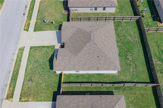 1731 Hermitage Drive, Centerton, AR 72719