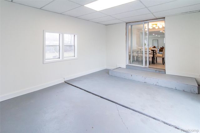 23106 Springbrook Drive, Farmington Hills, MI 48336