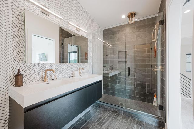 460 South Lane, 460, Columbus, OH 43206