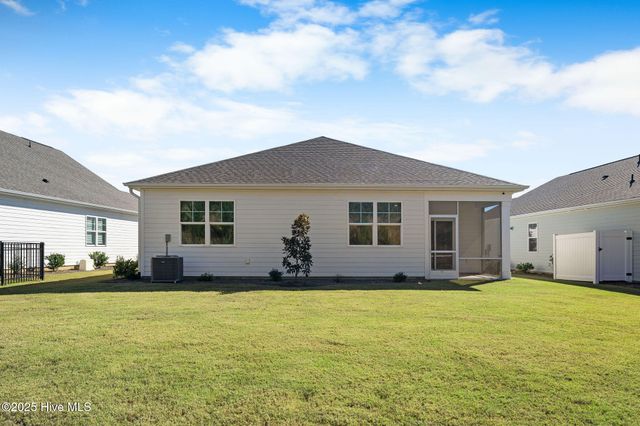 3109 Lochgreen Circle, Leland, NC 28451