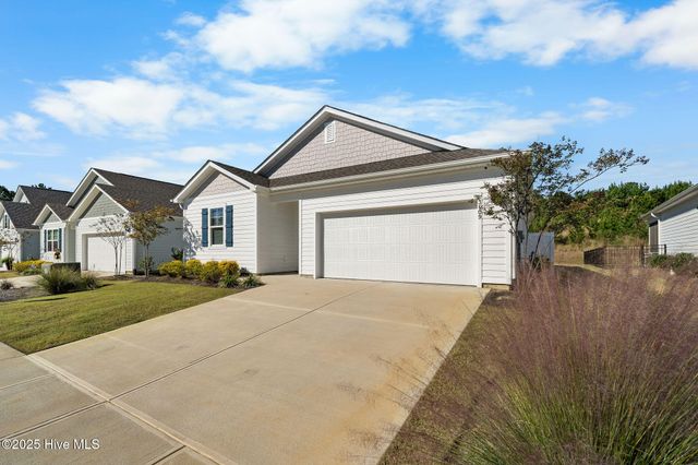 3109 Lochgreen Circle, Leland, NC 28451