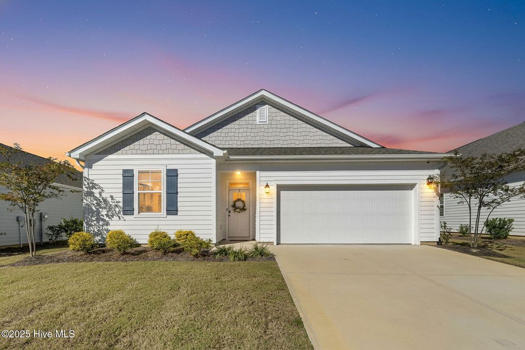 3109 Lochgreen Circle, Leland, NC 28451