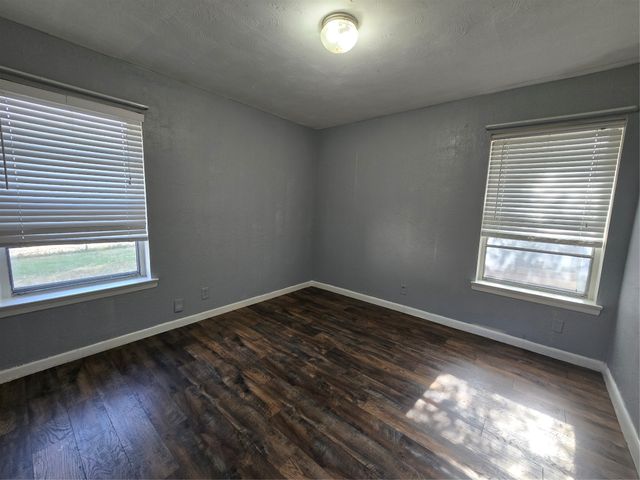 427 Royal Crest Drive, Richardson, TX 75081