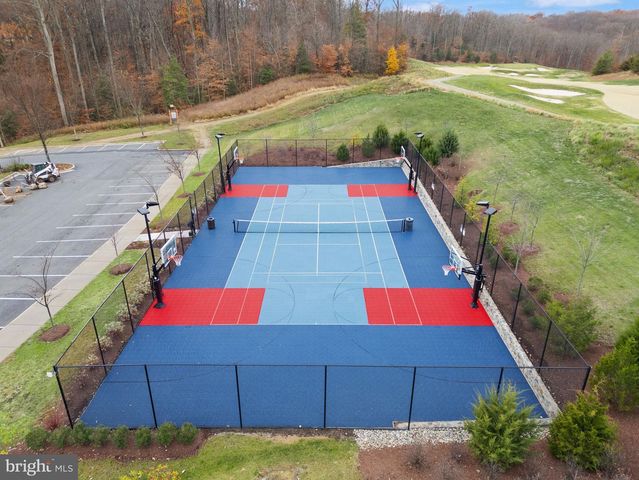 18353 MOSS GARDEN RD, Dumfries, VA 22026