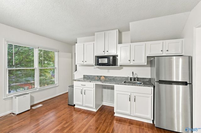 315 Mossy Oak Drive, Huntsville, AL 35806