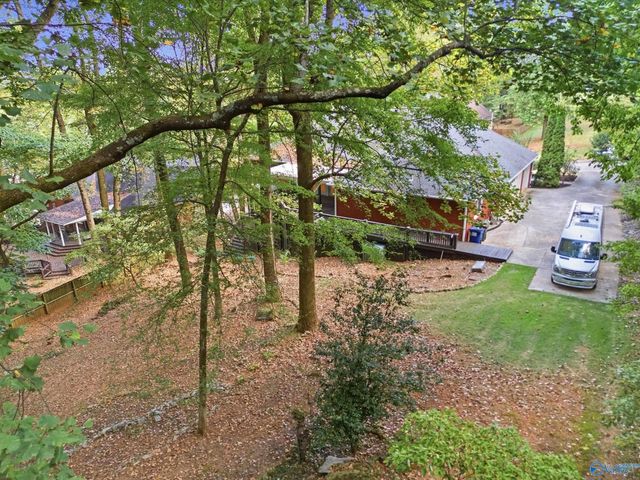 315 Mossy Oak Drive, Huntsville, AL 35806