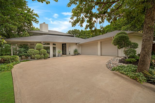 800 Shady Bend Court, Highland Village, TX 75077