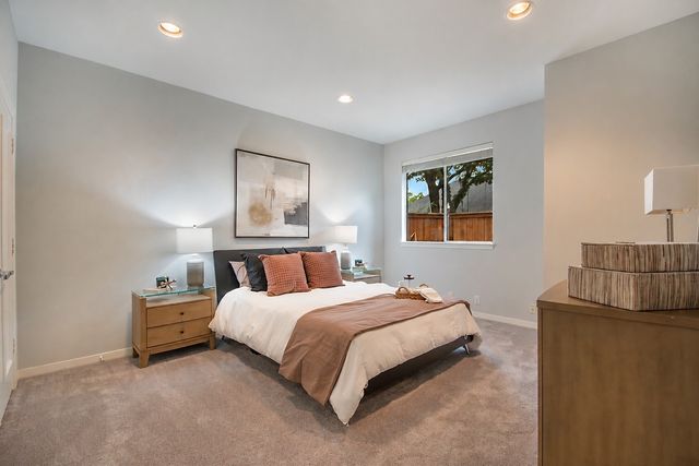800 Shady Bend Court, Highland Village, TX 75077