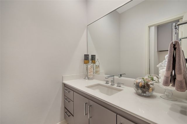 800 Shady Bend Court, Highland Village, TX 75077