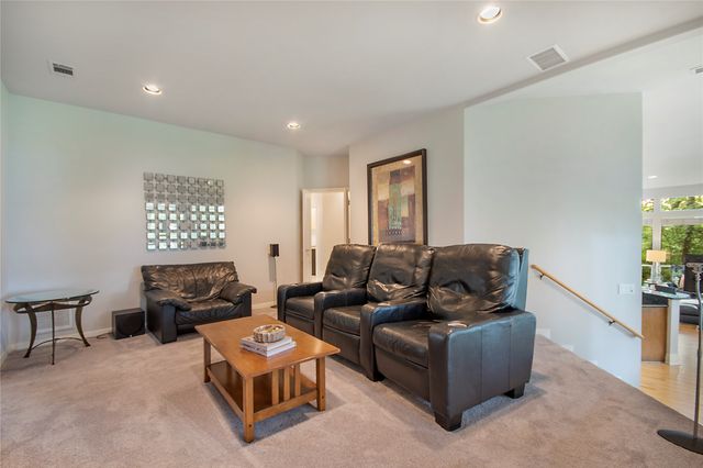 800 Shady Bend Court, Highland Village, TX 75077