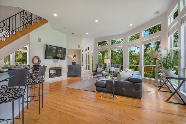 800 Shady Bend Court, Highland Village, TX 75077