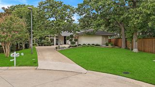 800 Shady Bend Court, Highland Village, TX 75077