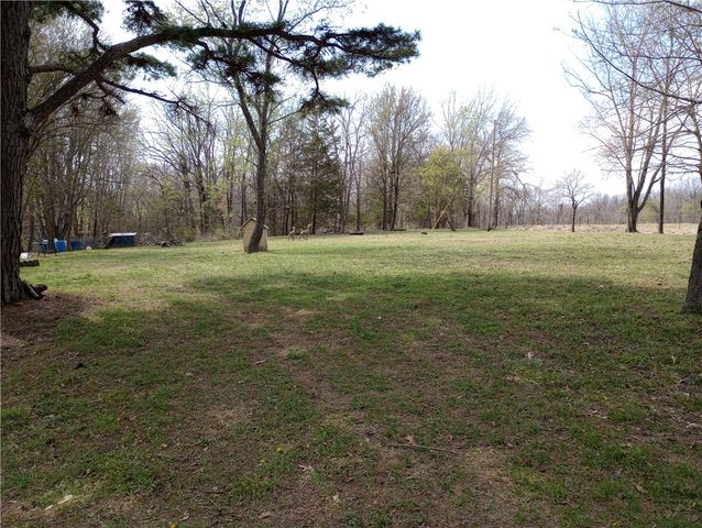 671 Madison 8270, Huntsville, AR 72740