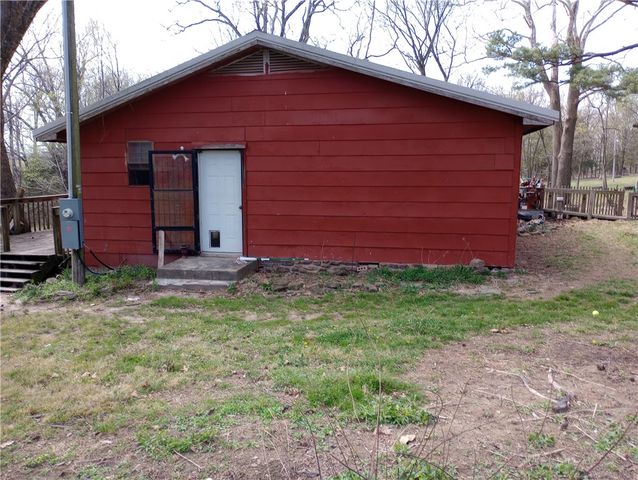 671 Madison 8270, Huntsville, AR 72740