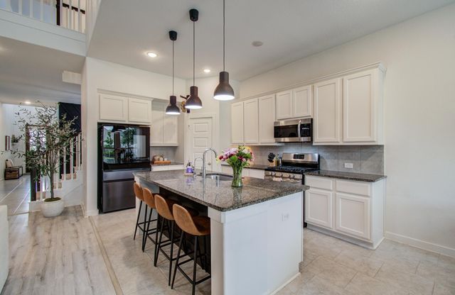 7111 Pondhawk Drive, Katy, TX 77493