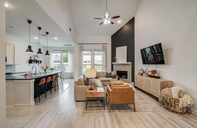 7111 Pondhawk Drive, Katy, TX 77493