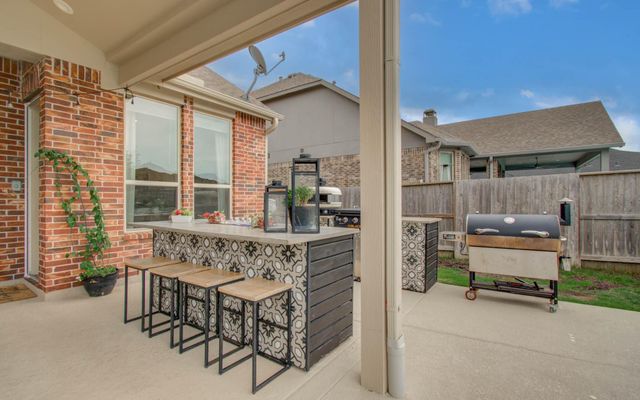 7111 Pondhawk Drive, Katy, TX 77493