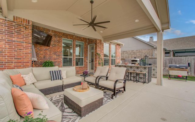 7111 Pondhawk Drive, Katy, TX 77493