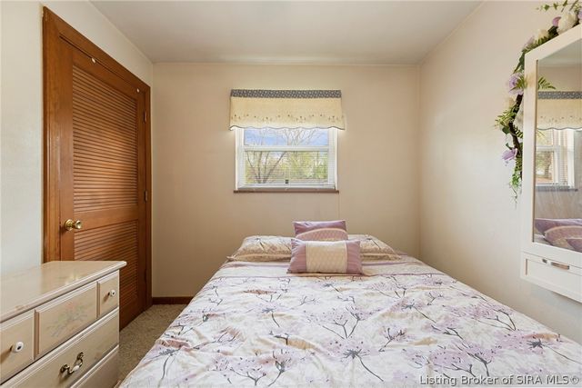 823 Elmwood Avenue, New Albany, IN 47150