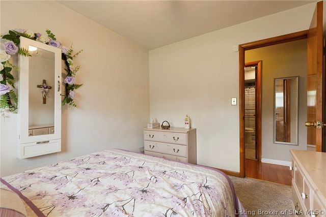 823 Elmwood Avenue, New Albany, IN 47150