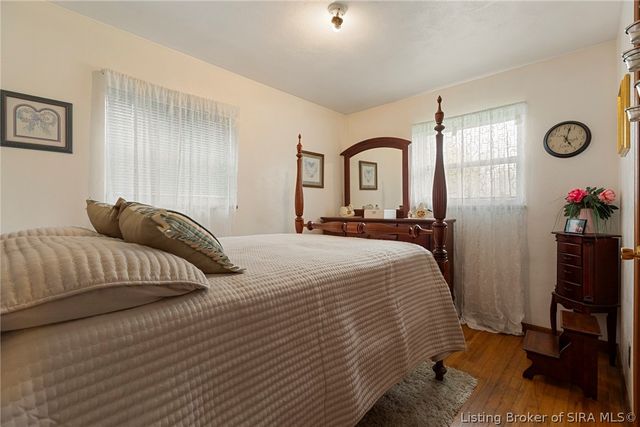 823 Elmwood Avenue, New Albany, IN 47150