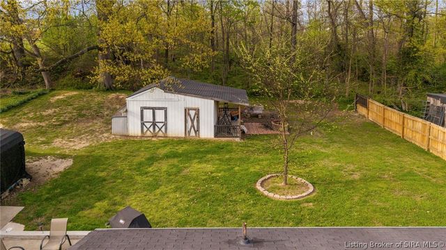 823 Elmwood Avenue, New Albany, IN 47150