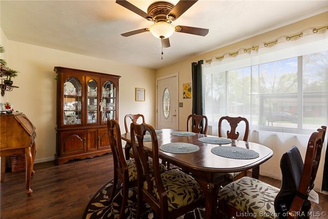 823 Elmwood Avenue, New Albany, IN 47150