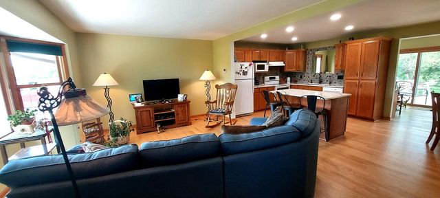 N2720 Resthaven ROAD, Rubicon, WI 53078
