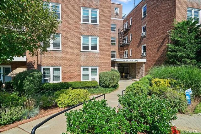 110 Draper Lane 2DS, Dobbs Ferry, NY 10522
