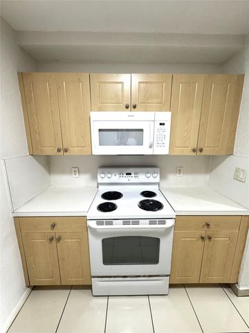 770 SE 2ND Avenue A107, Deerfield Beach, FL 33441
