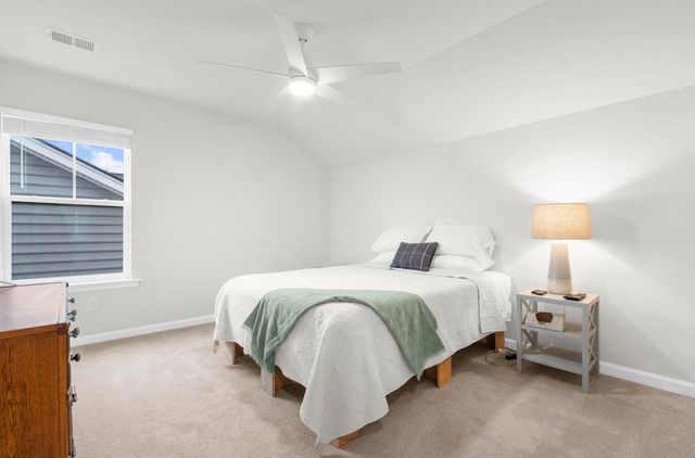602 Macintyre Circle, Summerville, SC 29486