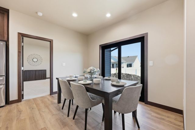 4257 Pine Parkway S, Fargo, ND 58104