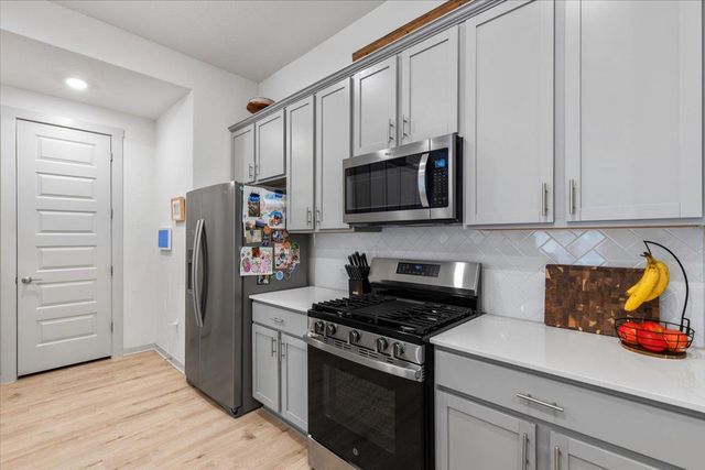 2117 Centerline LN, Georgetown, TX 78628