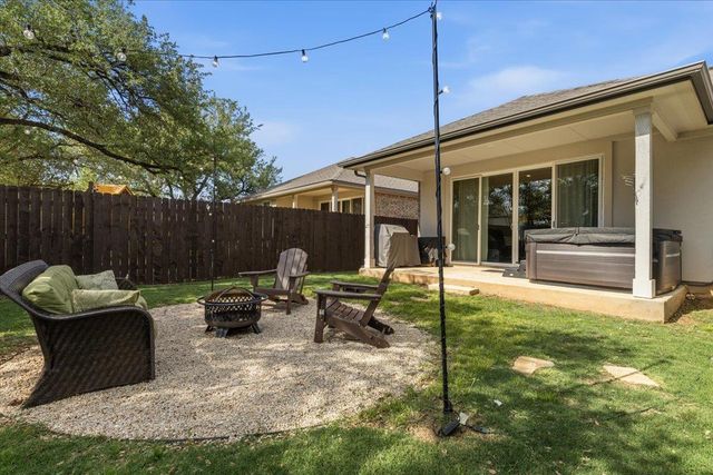 2117 Centerline LN, Georgetown, TX 78628