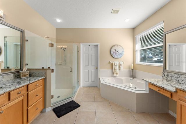 3833 EMERALD ESTATES CIRCLE, Apopka, FL 32703