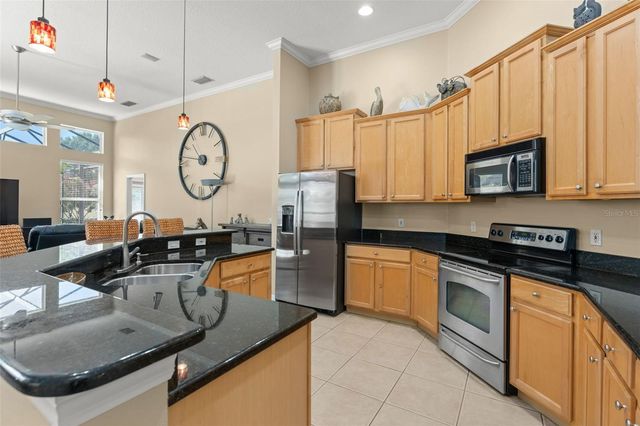 3833 EMERALD ESTATES CIRCLE, Apopka, FL 32703