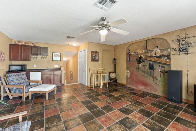 3833 EMERALD ESTATES CIRCLE, Apopka, FL 32703