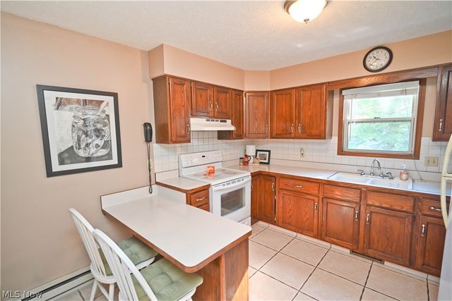 618 Cathy Ann Drive, Youngstown, OH 44512