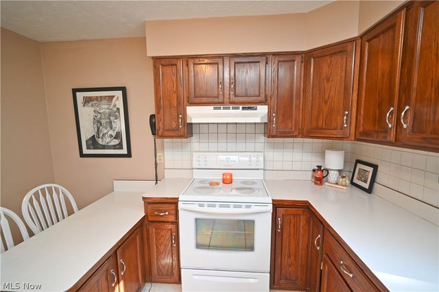 618 Cathy Ann Drive, Youngstown, OH 44512