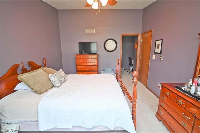 618 Cathy Ann Drive, Youngstown, OH 44512
