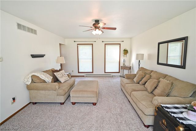 618 Cathy Ann Drive, Youngstown, OH 44512