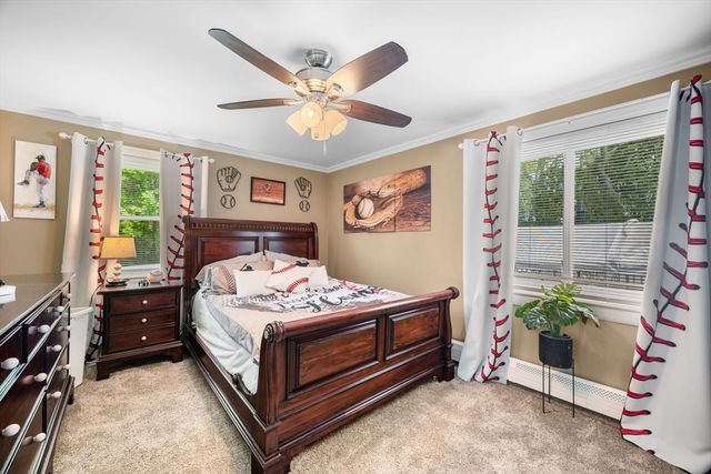 42 Walnut St, Saugus, MA 01906