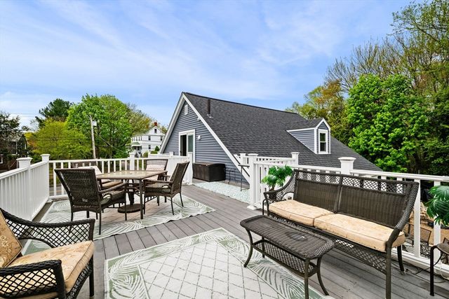 42 Walnut St, Saugus, MA 01906