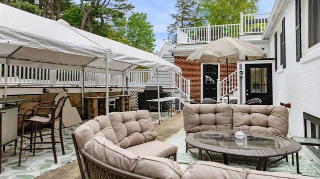 42 Walnut St, Saugus, MA 01906