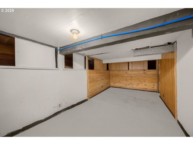 4818 Ne 91ST Ave, Portland, OR 97220