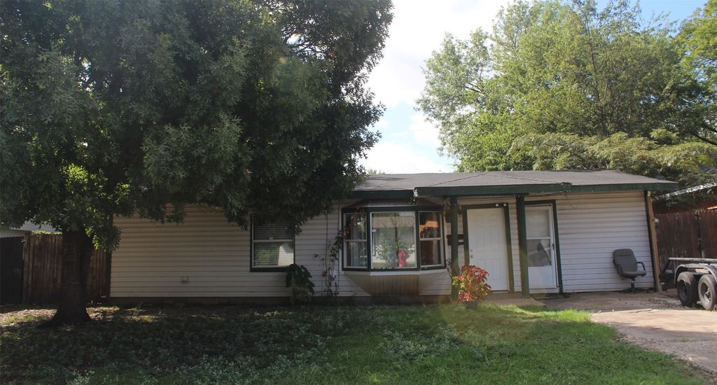216 Alto Drive, Garland, TX 75040